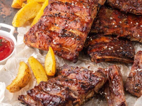 Shoulder riblets