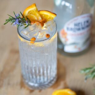 HBO-gin-serve-1000px